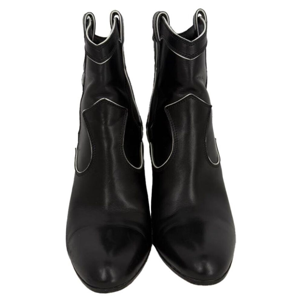 Gianvito Rossi Western Ankle Boots in Black Leather
